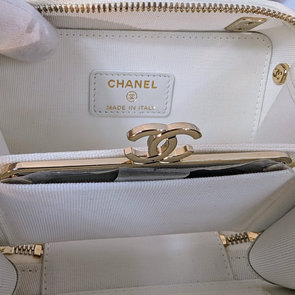 Chanel White Caviar Leather Mini Top Handle Vanity Case - Picture 8 of 16